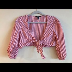 Forever 21 tie front crop top
